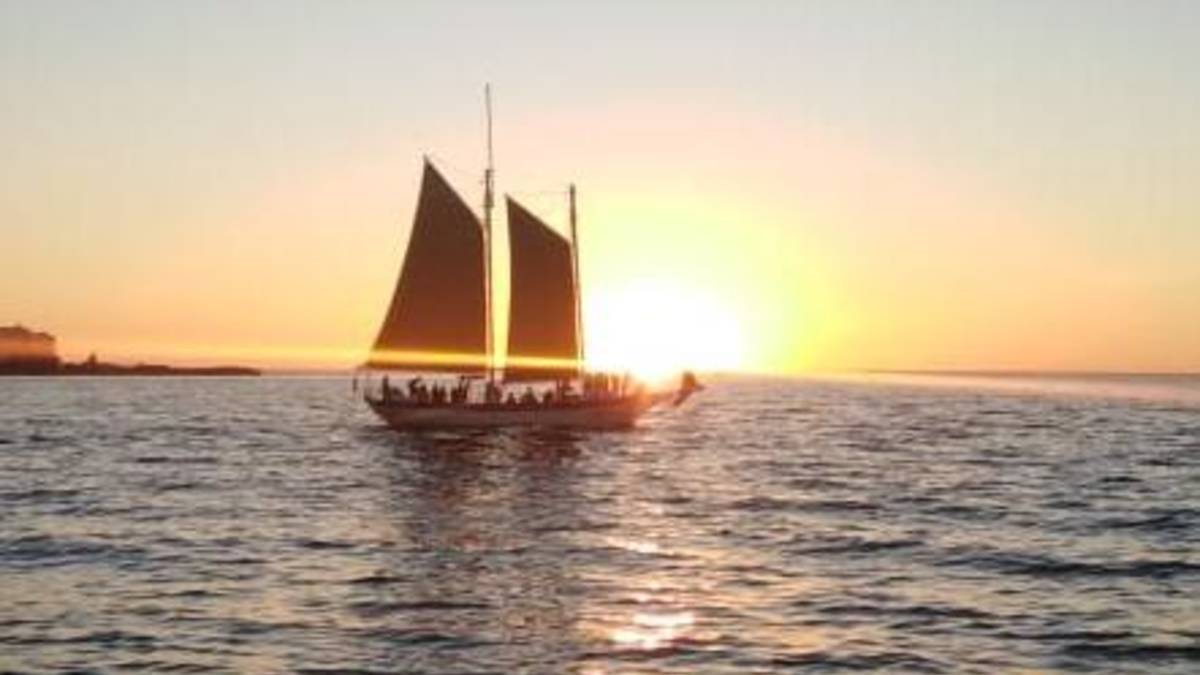 Sunset Bay Sail (De Spirit van Victoria) In Waterfront, Kaapstad (1,5 uur)